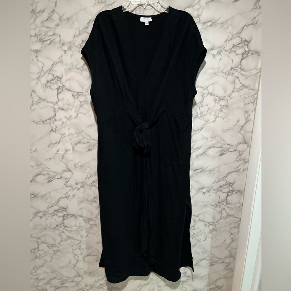 Le Lis Black Tie Front Side Slits Dress